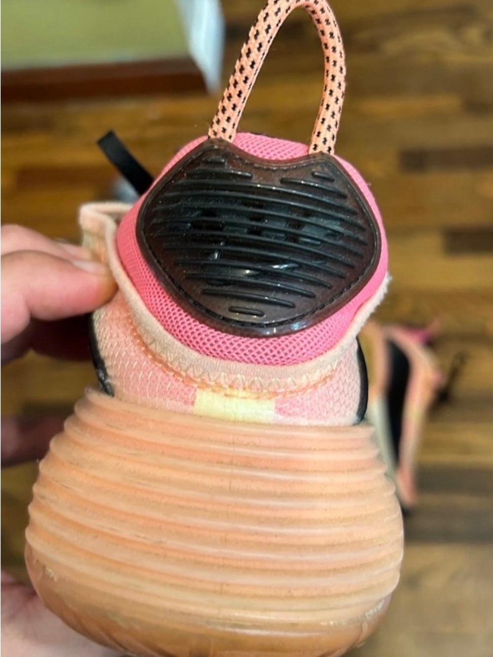 Nike Women's Pink and Peach Athletic Sneakers - Picture 4 of 7